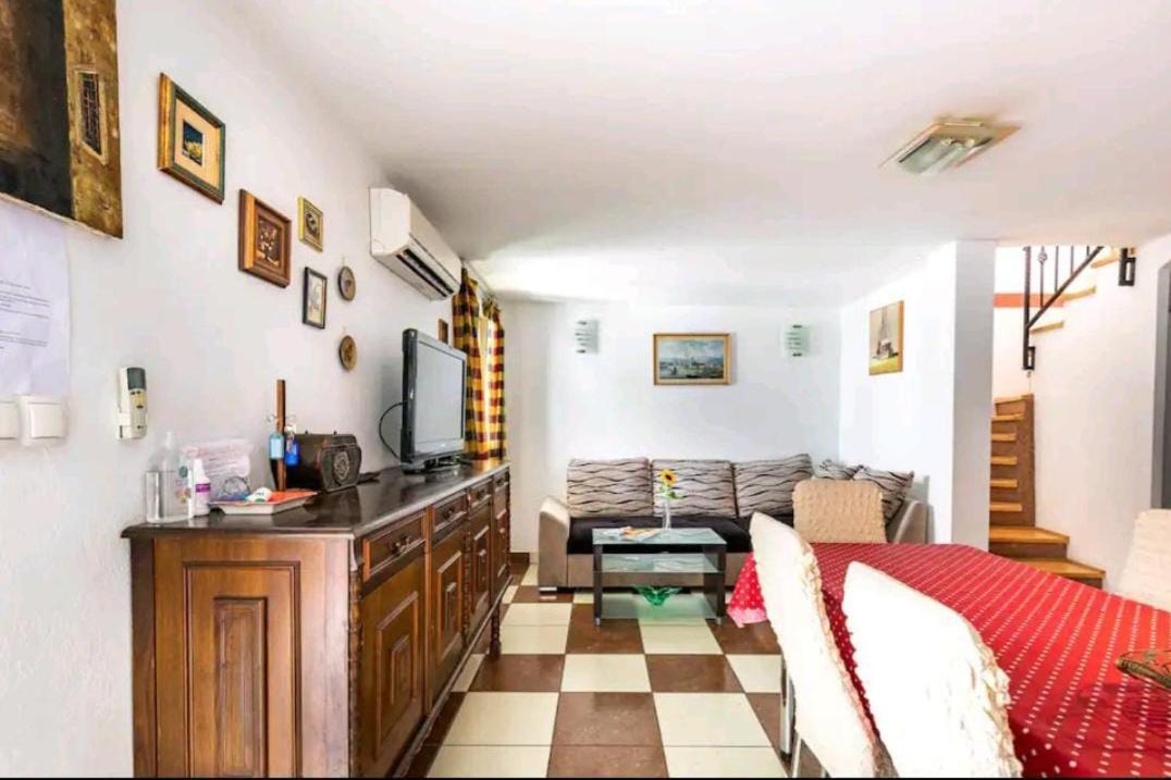 Villa Angie Old Town With Jacuzzi Split Ngoại thất bức ảnh